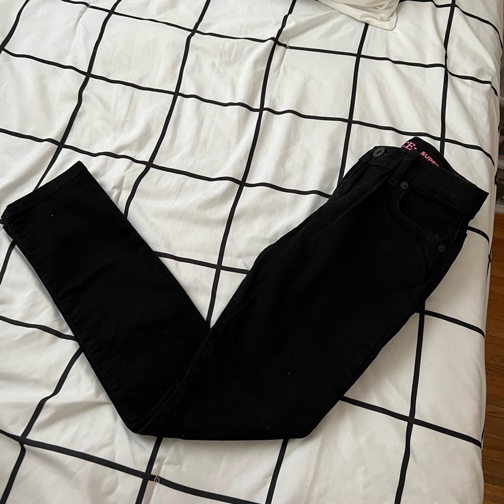 2 pair of jeans
